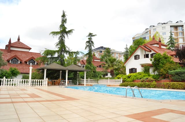 Pera Kampüs Özel Eğitim ve Rehabilitasyon Merkezi