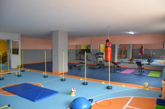 Pera Kampüs Özel Eğitim ve Rehabilitasyon Merkezi